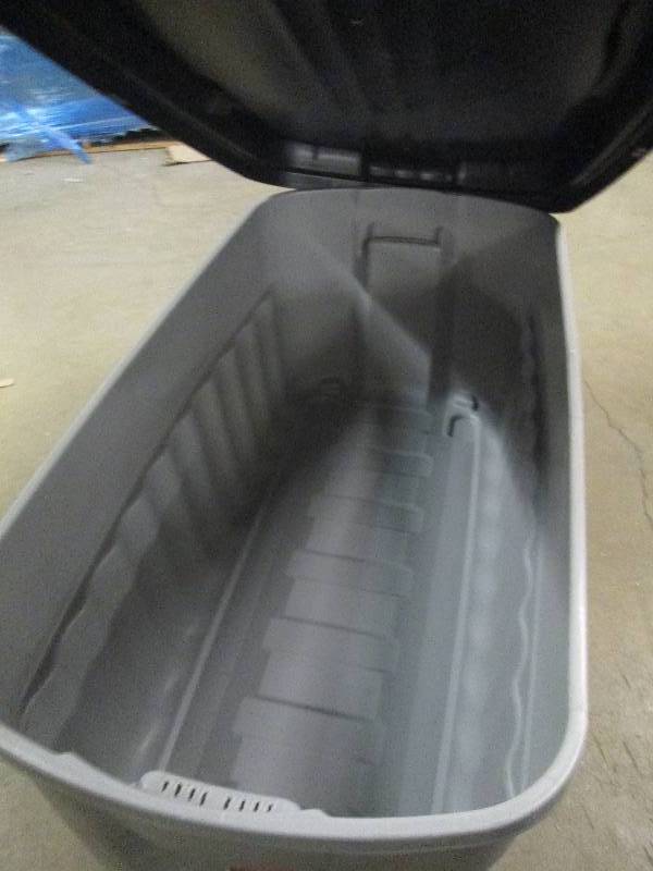 rubbermaid roughneck 54 gallon