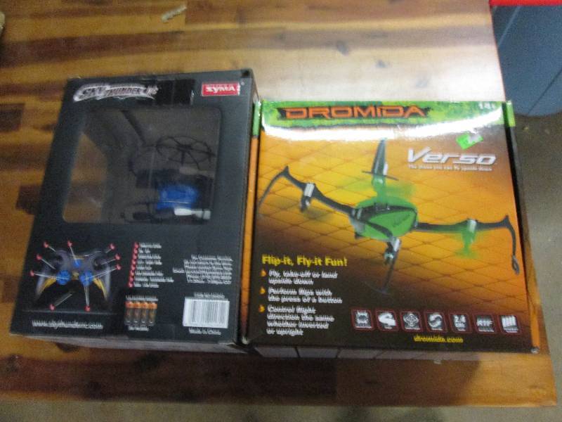 lot 320 image: 2 small drones 1 d63 drone runner a...