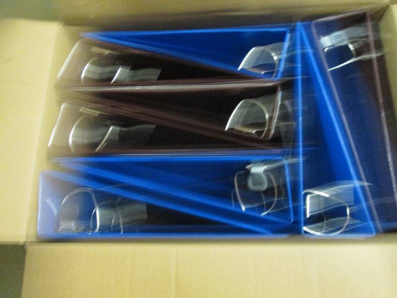 lot 11 image: case of 8 new 3 ring binders blue a...