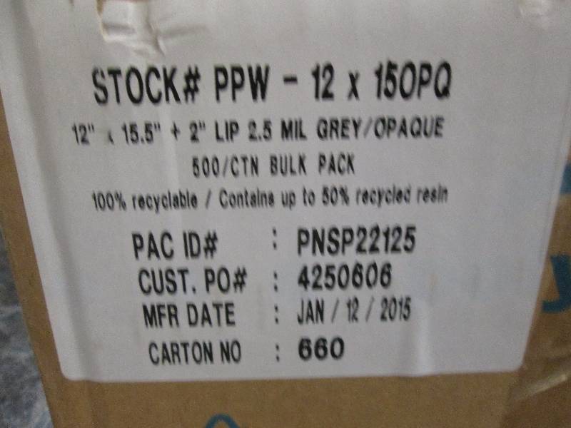 lot 48 image: 1 case of 12x15 grey bags 500 in ca...