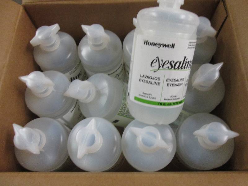 lot 52 image: 1 case of 12 eyesaline 16 floz bott...