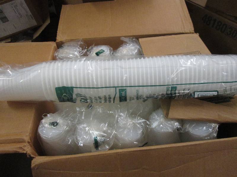 lot 13 image: case of 1000 galaxy plastic cold cu...