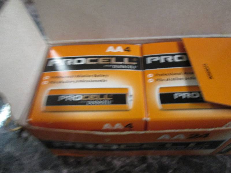 lot 43 image: 1 package of AA24 duracell procell ...