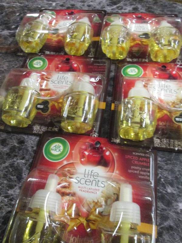 lot 100 image: 5 new air wick life scents spiced a...