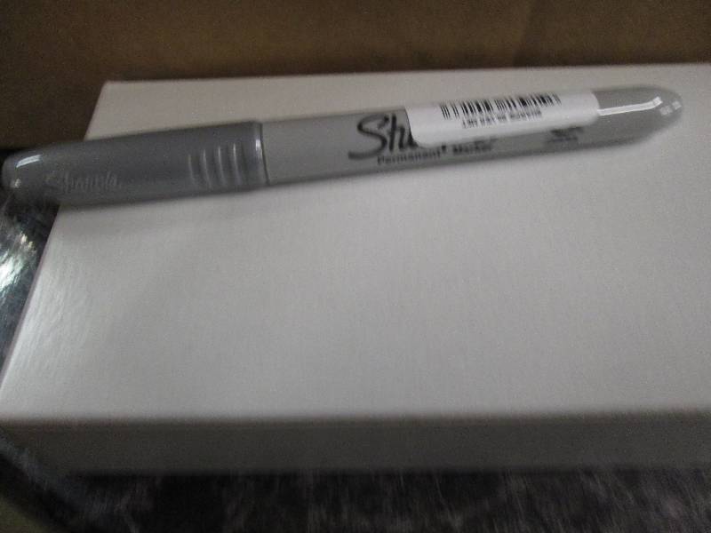 lot 117 image: 1 case of 12 packages of mettallic ...