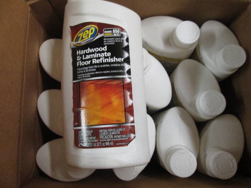lot 152 image: 1 case of  1232floz bottles of zep...