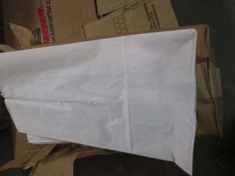 lot 206 image: 1 case of bleached 16# grocery bags...
