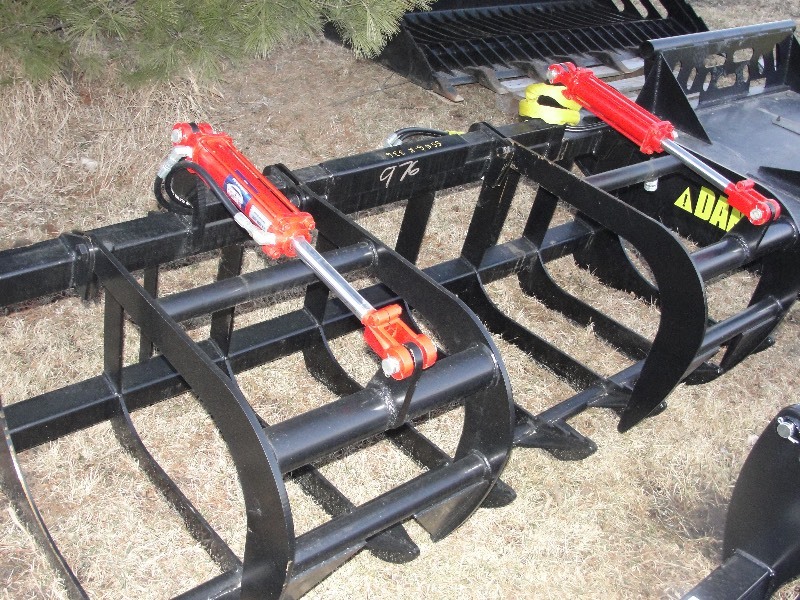 New 78 Twin Cylinder Grapple