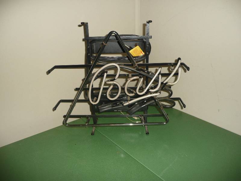 lot 15 image: Bass Beer Neon - Works But Has A Short In The Switch That Will Need To Be Fixed - Approx 18wide 16high