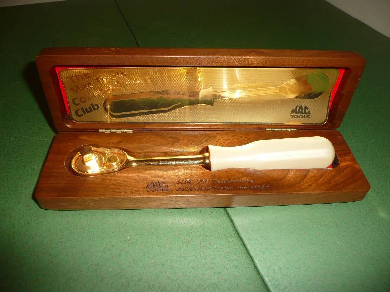 lot 24 image: Mac Tools Collectors Club XR 1990 Ratchet 24K Golg Plated - Made In USA - Very Collectible