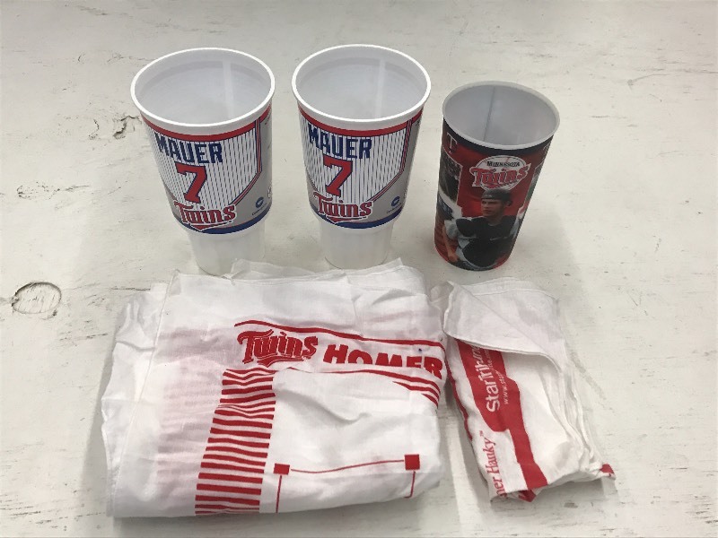 Lot Of MN Twins Homer Hankies & (3)...
