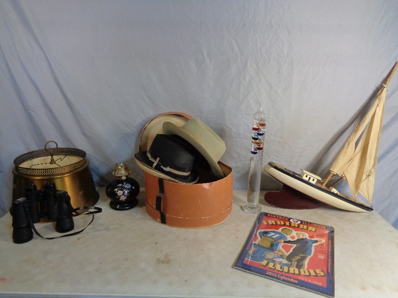 lot 117 image: Collectibles