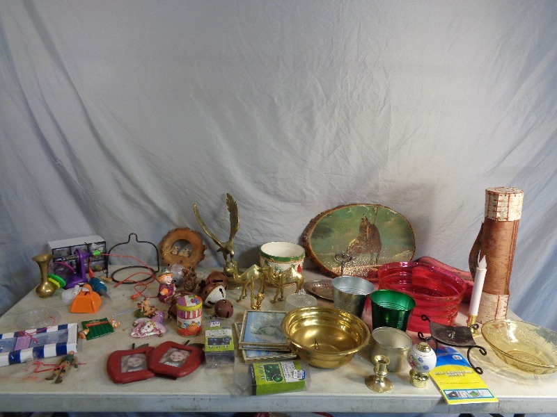 lot 140 image: Brass Eagle, Decor, and More