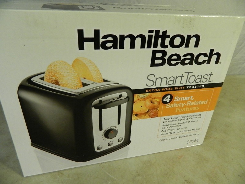 lot 9 image: New Hamilton Beach Wide Slot Toaster