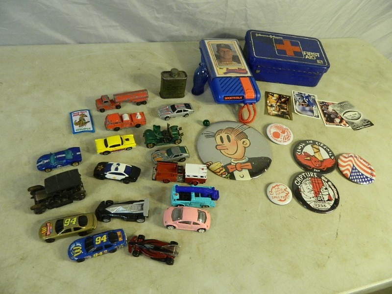 lot 16 image: Matchbox  Hot Wheels Cars, Old Metal First Aid Box, Collectibles