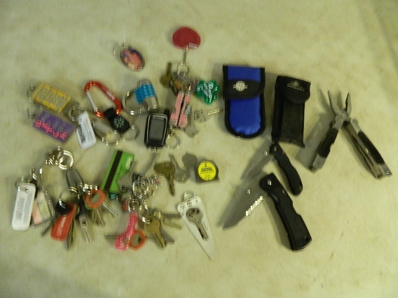 lot 17 image: Knives, Keys, and More
