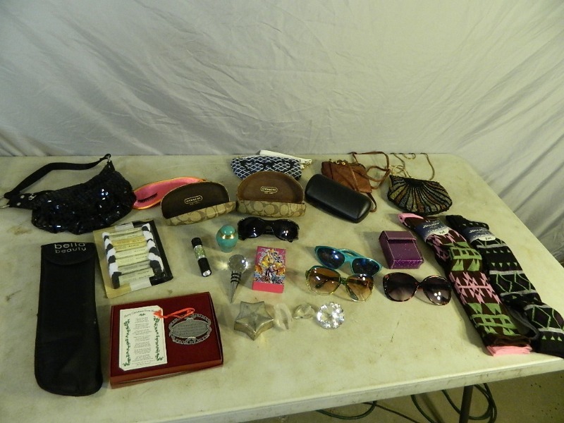 lot 18 image: Glasses, Glass Cases, and More