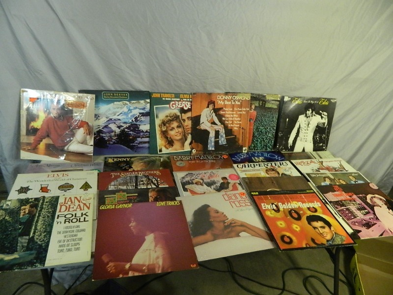 lot 24 image: 26 Old Records