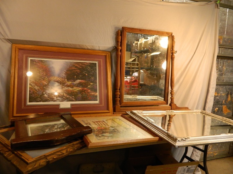 lot 170 image: Mirrors and Framed Pictures