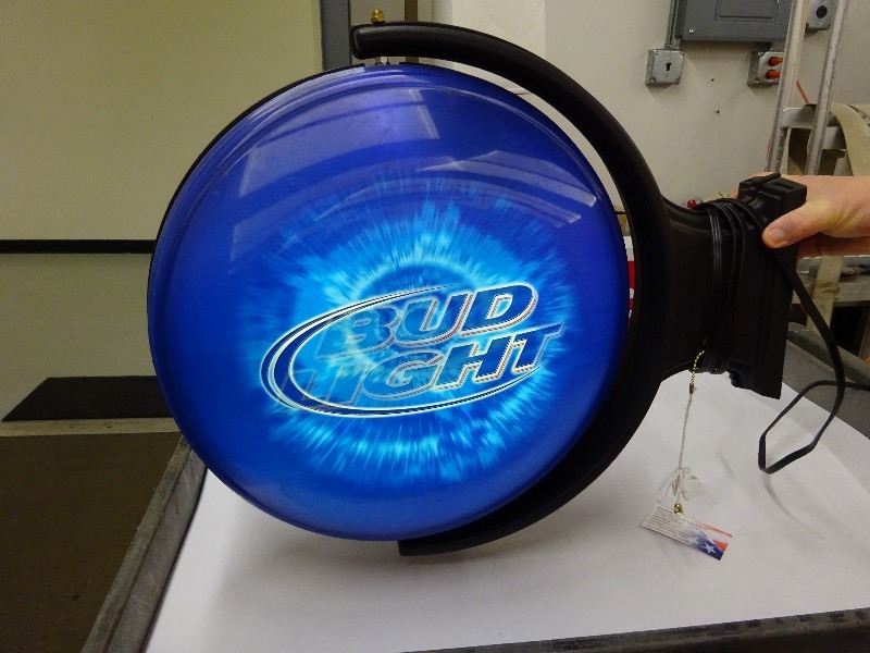 Bud Light That spins around works