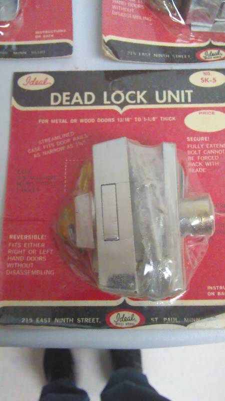 lot 203 image: Dead Locks (5)