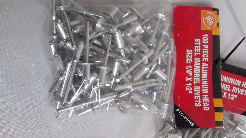 lot 425 image:  x  - Inch Mandrel Rivets (2 pkgs. of 100)