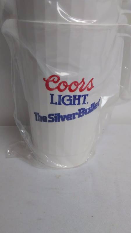 lot 492 image: Coors light Beer Pitcher (10), approx. 50 oz.