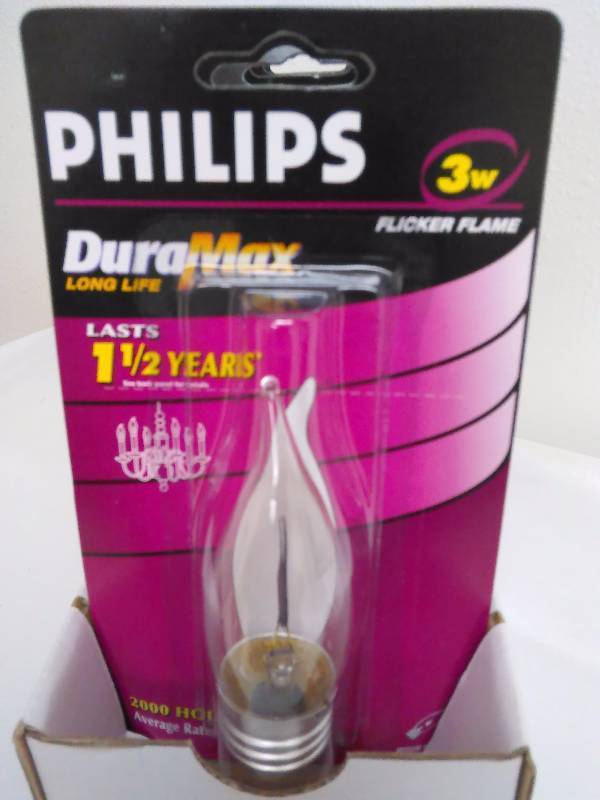 lot 54 image: Phillips Flicker Flame Lightbulbs (6 pkgs.) 3 watt, regular base