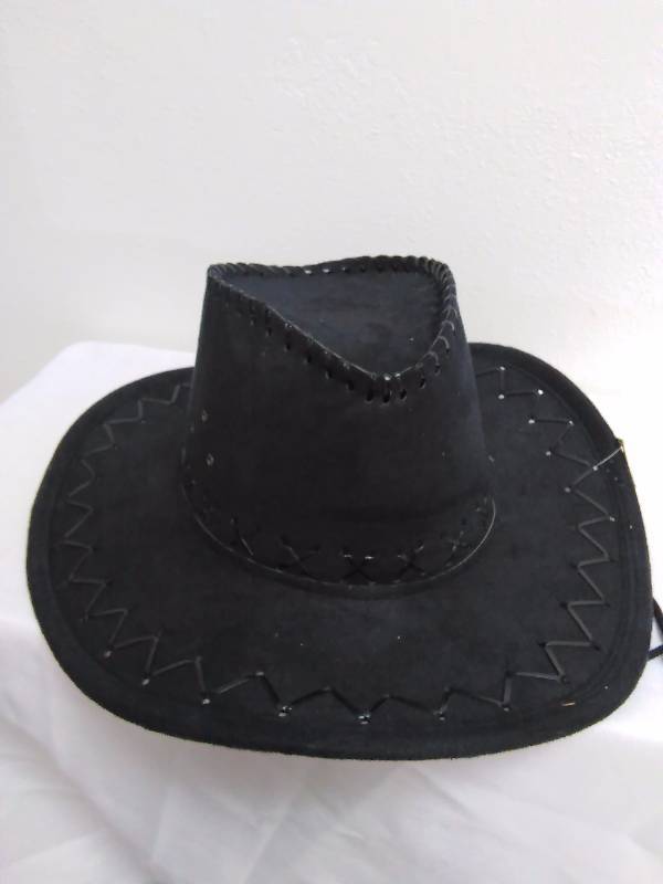 lot 46 image: Suede Hat with chin strap, Black, 7 