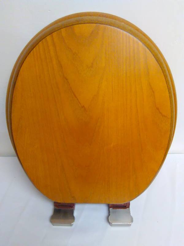 lot 83 image: Toilet Seat, Oval, Wood