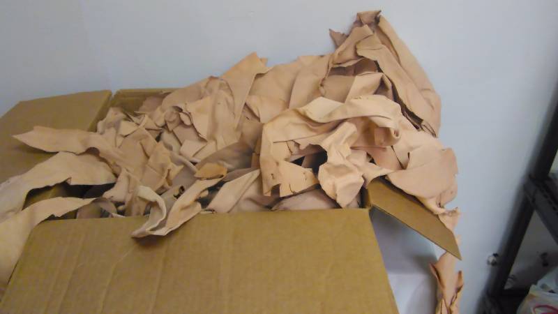 lot 129 image: Scrap Leather - for crafting and projects, see pictures for full detail