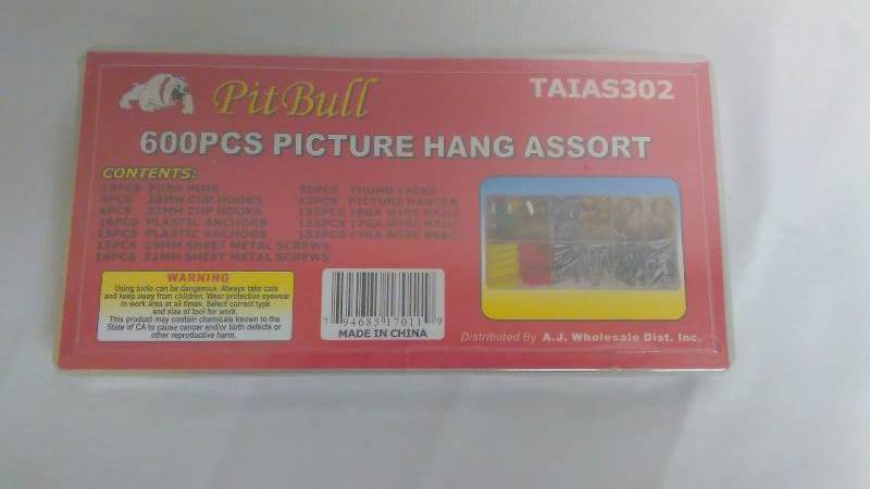 lot 132 image: Picture hanging assortment, 600 pcs, by Pitbull