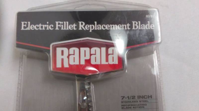 lot 172 image: Electric Filet Replacement Blades, Rapala, 2 pc Set
