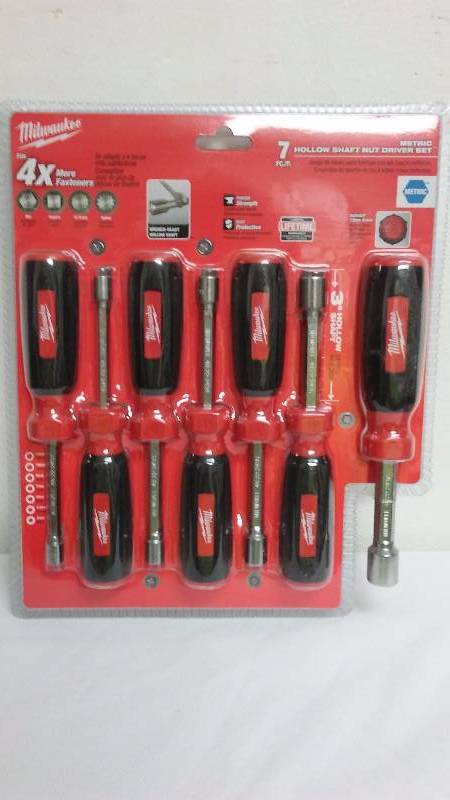 lot 204 image: Milwaukee 7 pc. Hollow Shaft Metric Nut-driver Set