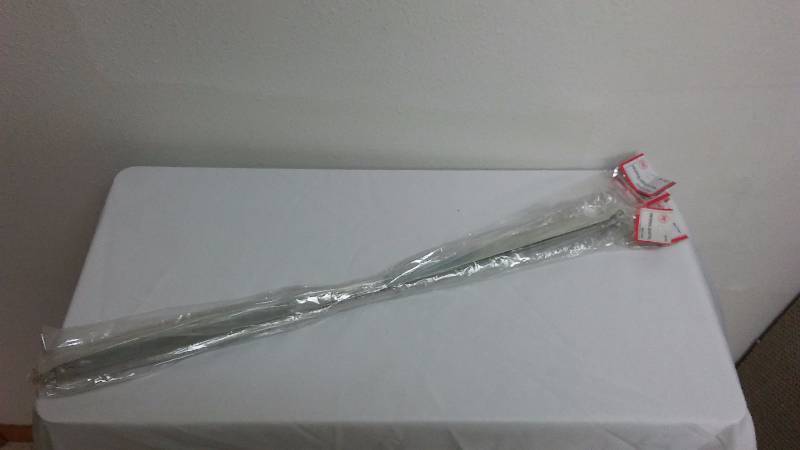 lot 206 image: Universal Lock Out Tools (10)
