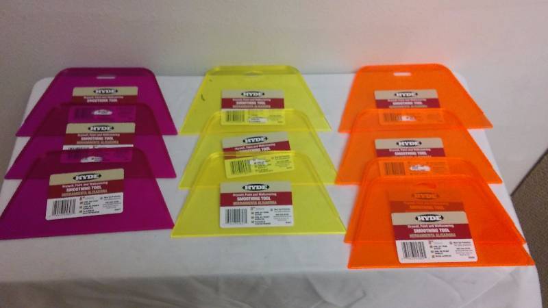 lot 291 image: Drywall  Paint  Wallcovering Smoothing Tool (10) 8 inch