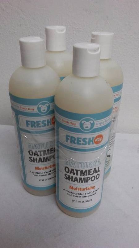 lot 322 image: Fresh Dog, Natural Oatmeal Shampoo, 17 oz. (4)
