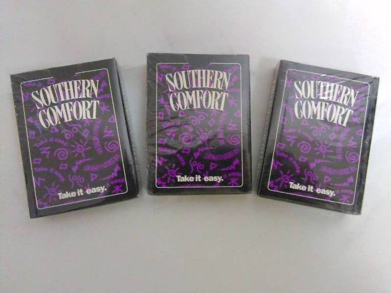 lot 391 image: Southern Comfort Playing Cards (3)