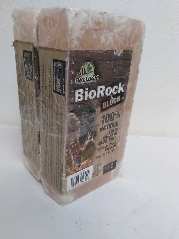 lot 400 image: Bio Rock Blocks Mineral Rock Salt 5 lb. blocks (2)