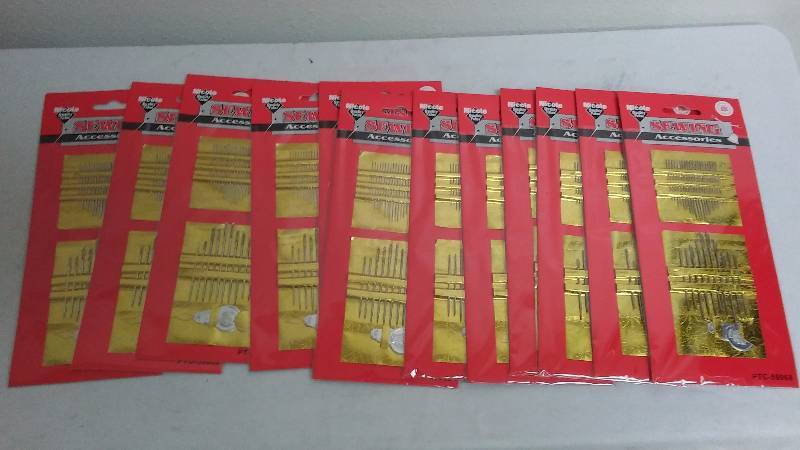 lot 295 image: Assorted Sewing Needles (12 pkgs.)