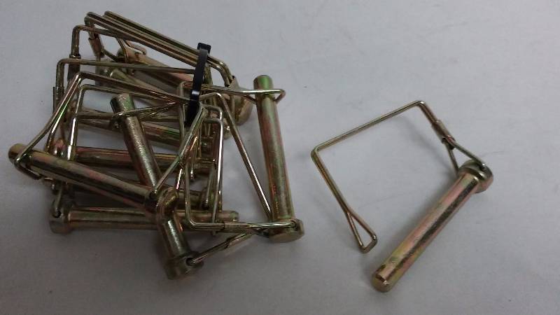 lot 431 image: 2.5 Inch Hitch Pin (10)