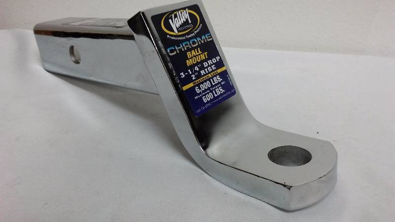 lot 452 image: Chrome 6000 lb.  2-inch Receiver Hitch by Valley