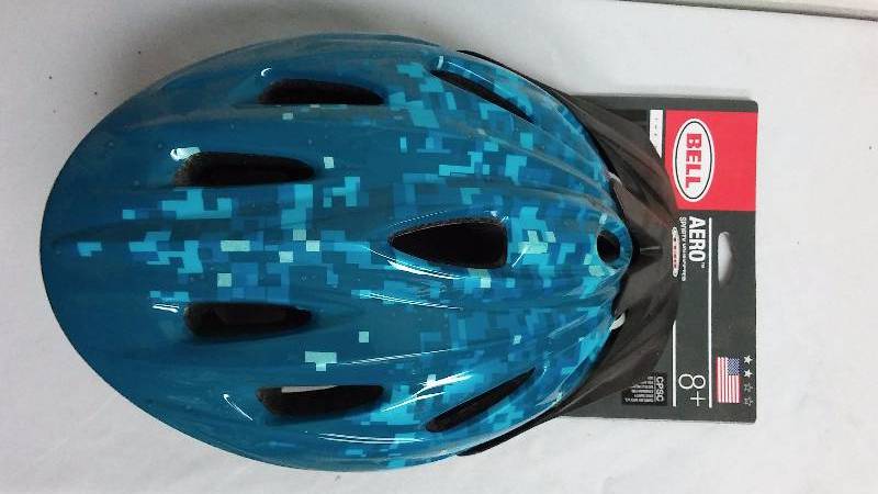 lot 609 image: Bike Helmet, Aero Sporty Youngster, ages 8