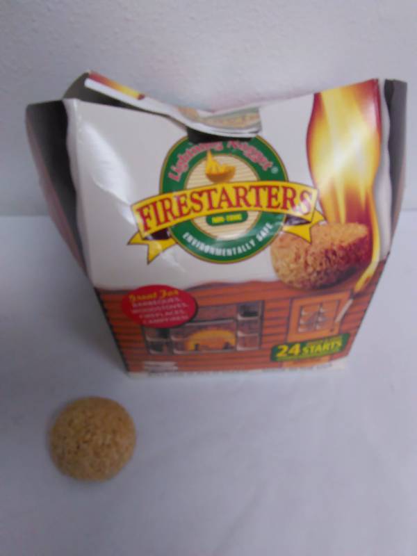 lot 471 image: Fire Starters (24)