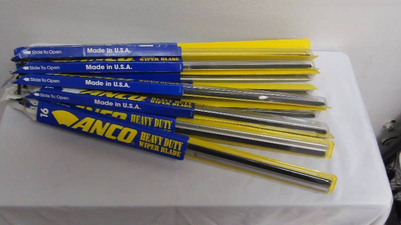 lot 498 image: Anco Heavy Duty Wiper Refill Blades 16 in. (10)