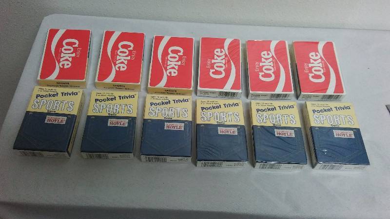 lot 614 image: Pocket Trivia Sports Game (12)