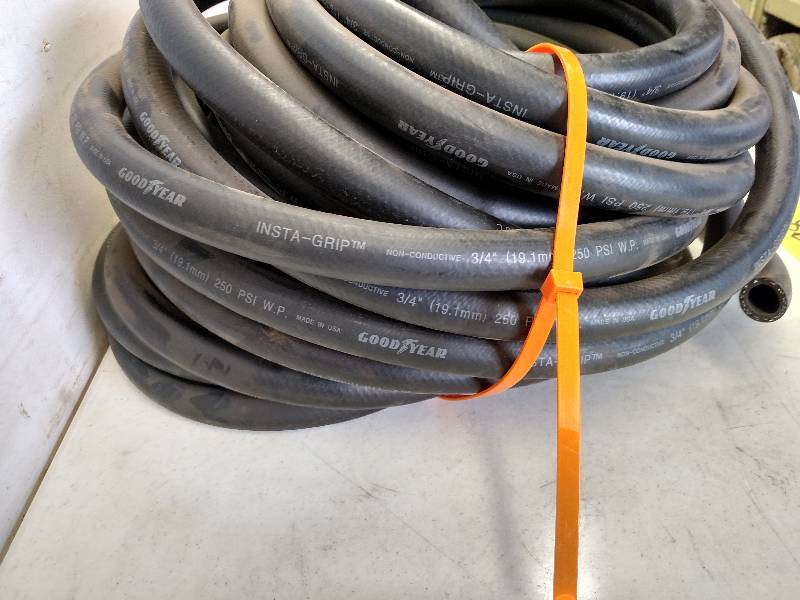 lot 98 image: Goodyear 34 Heater Hose...