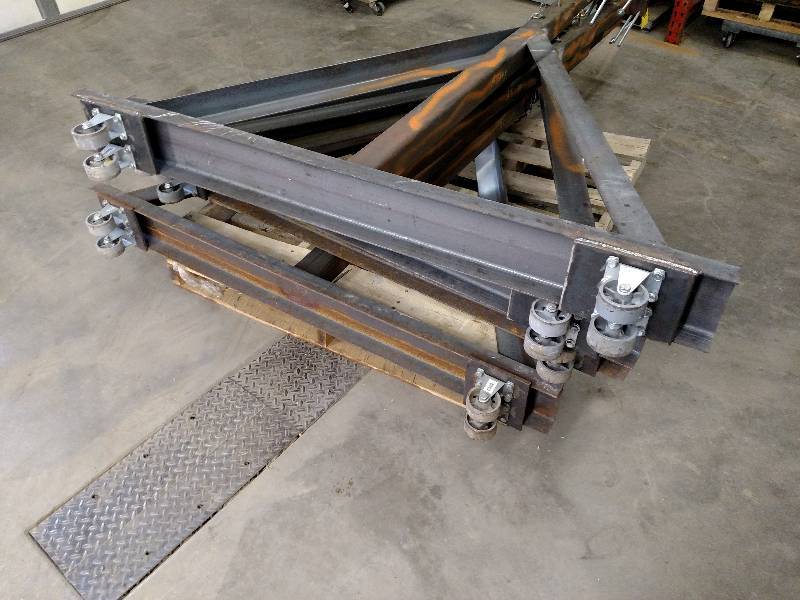 lot 44 image: (2) A-Frame Gantry Ends, Telescopic...