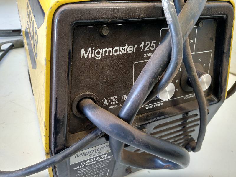 lot 11 image: Esap Migmaster 125 Gasless Wirefeed...