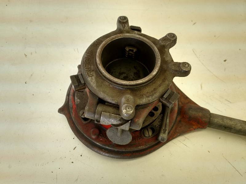 lot 81 image: Ridgid No. 65R 1-2 Pipe Threader...